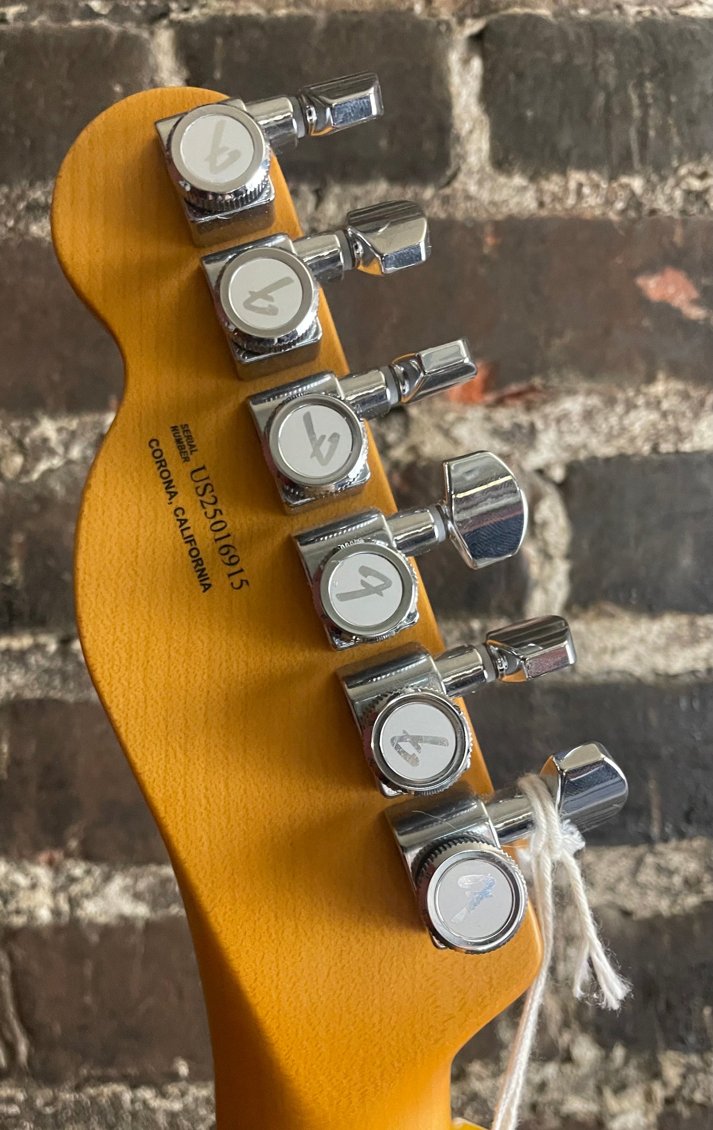 Fender American Ultra II Telecaster Electric Guitar - Avalanche, Maple Fingerboard