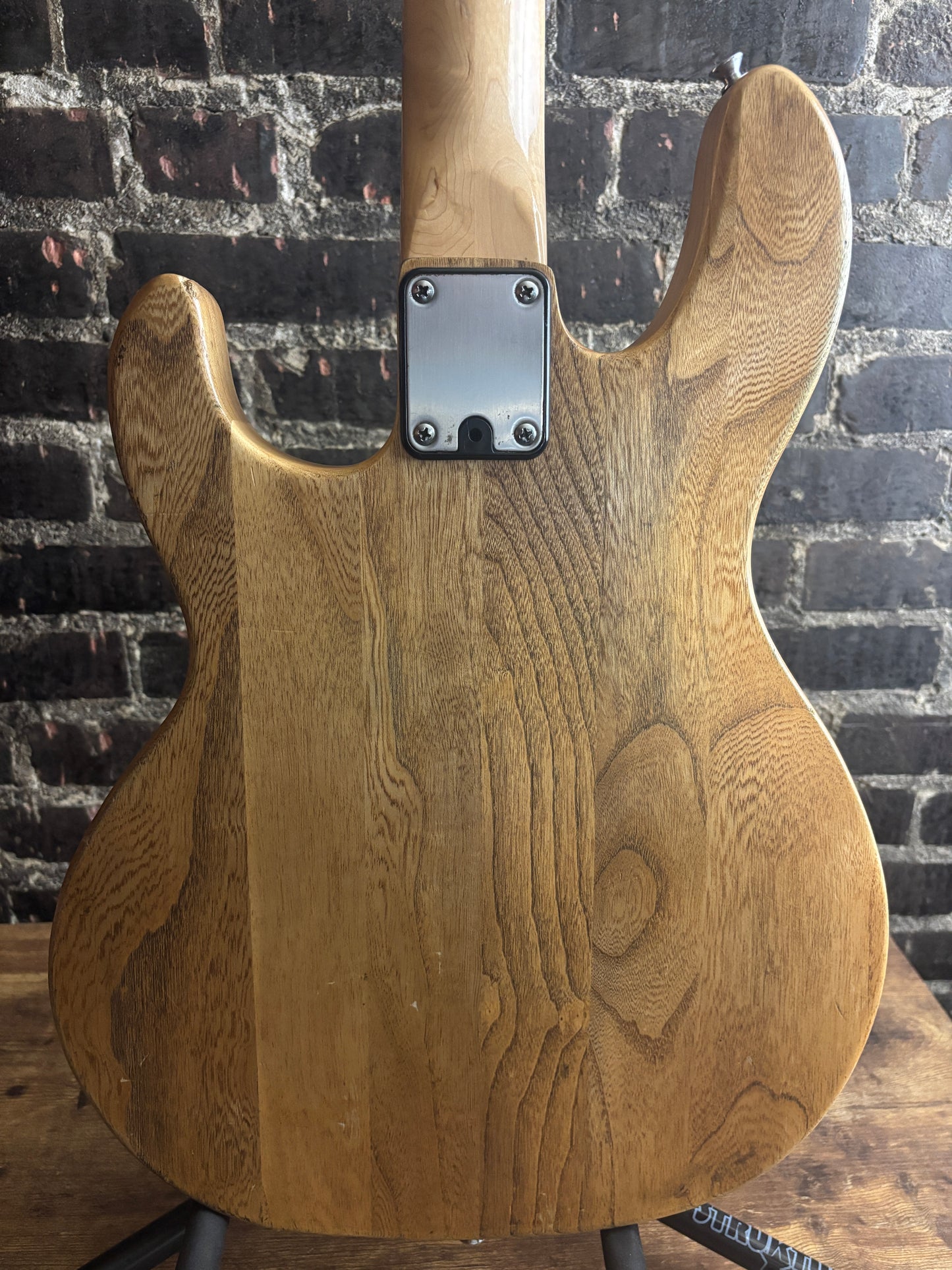Peavey T-20 (USED)