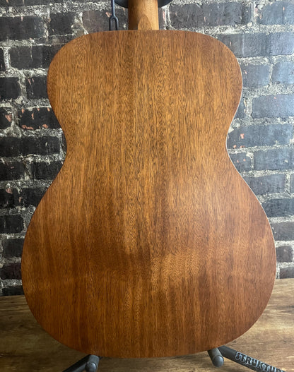 Martin 000-15M Acoustic Guitar - Mahogany