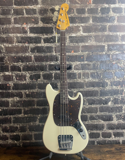 2006 Fender ‘64 Reissue Mustang Bass (Made in Japan)