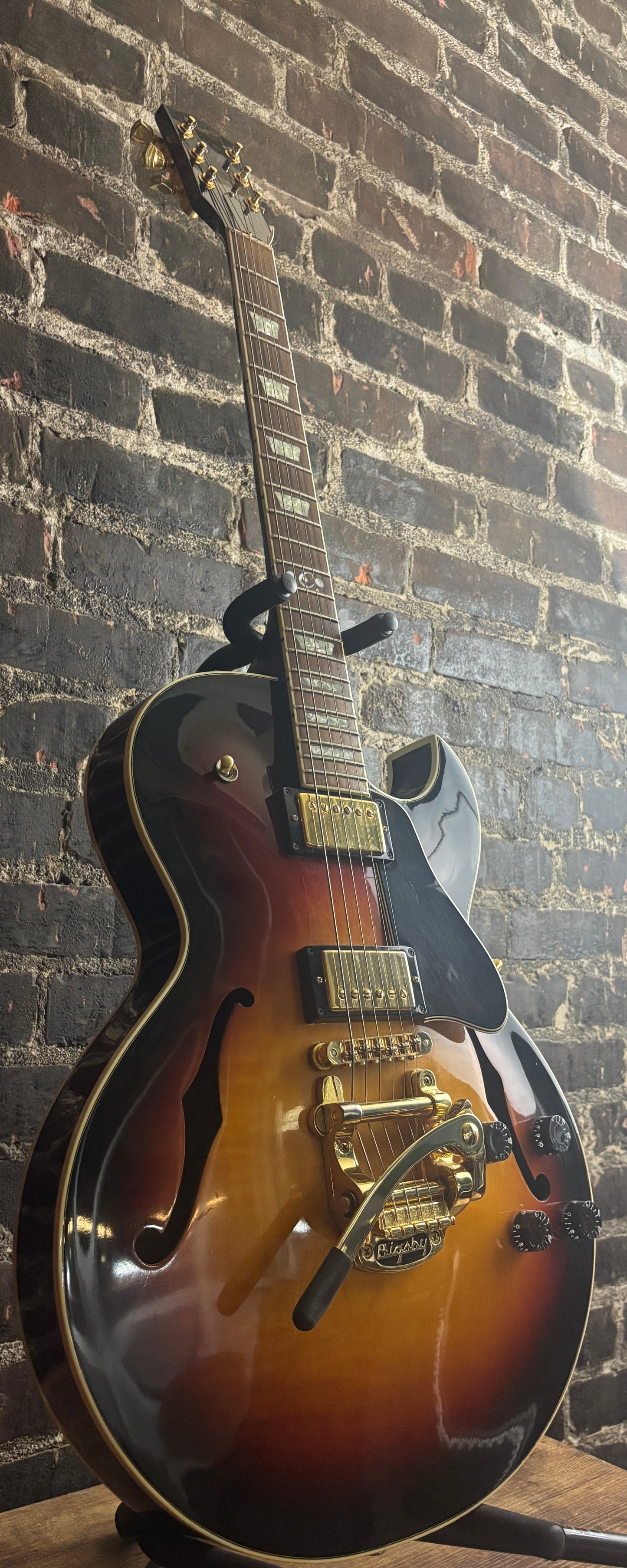 2003 Gibson ES137 (USED)