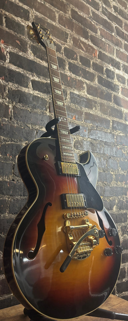 2003 Gibson ES137 (USED)