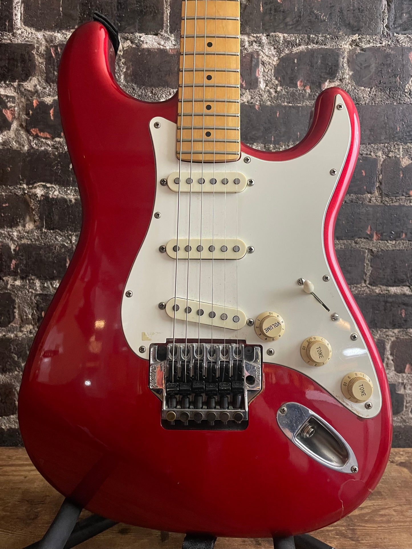 1980’s Fender MIJ Stratocaster w/ Khaler Spyder (USED)