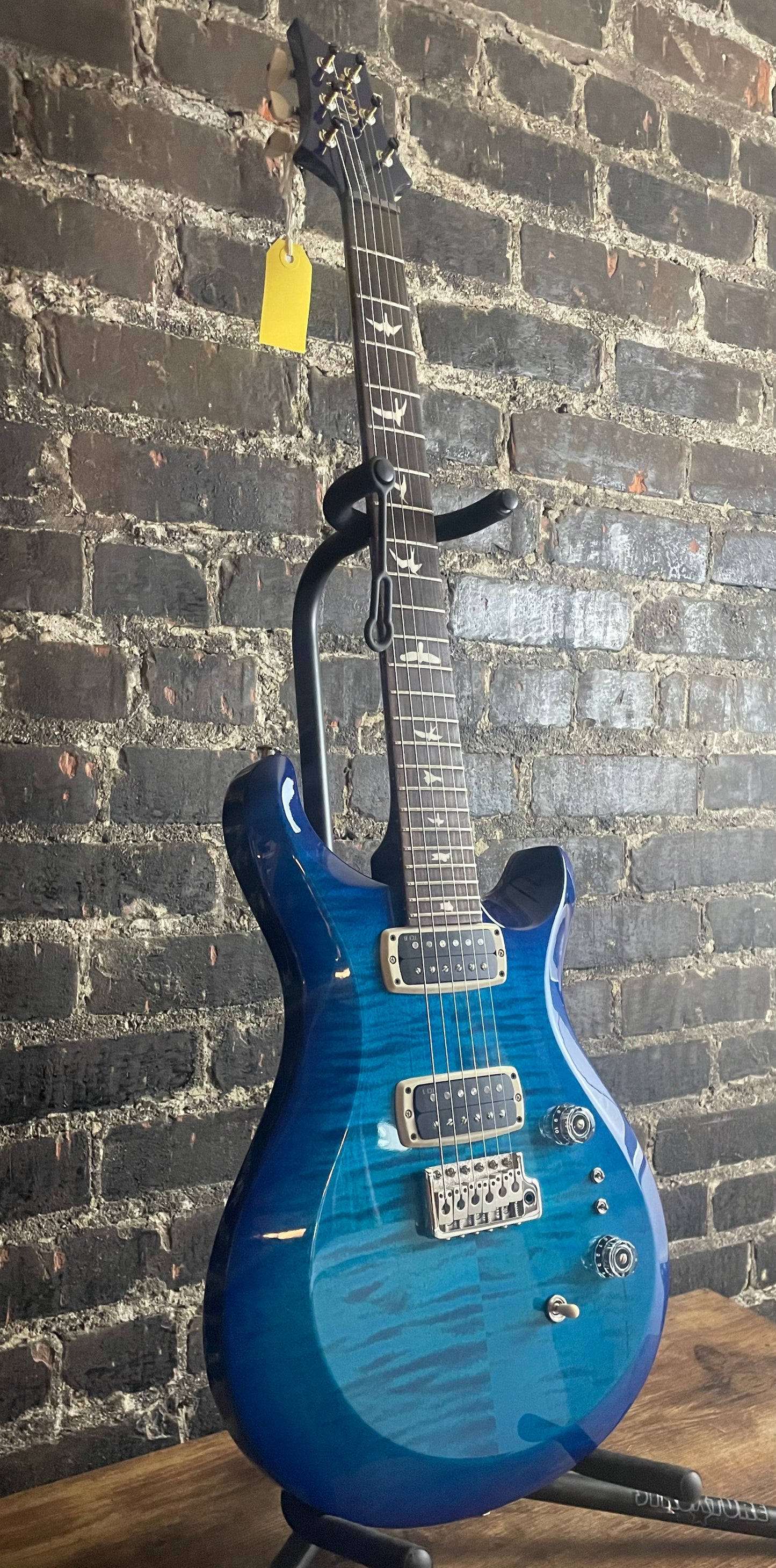 PRS S2 Custom 24-08 Electric Guitar - Lake Blue