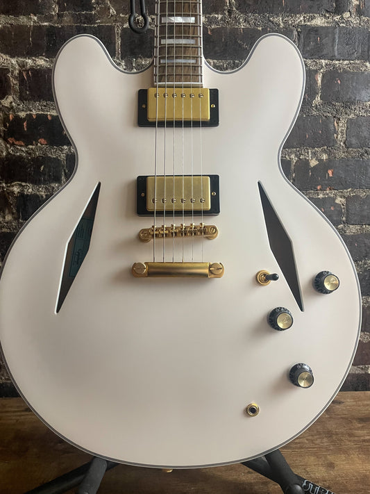 2022 Epiphone Emily Wolfe "White Wolfe" Sheraton - Aged Bone White (USED)