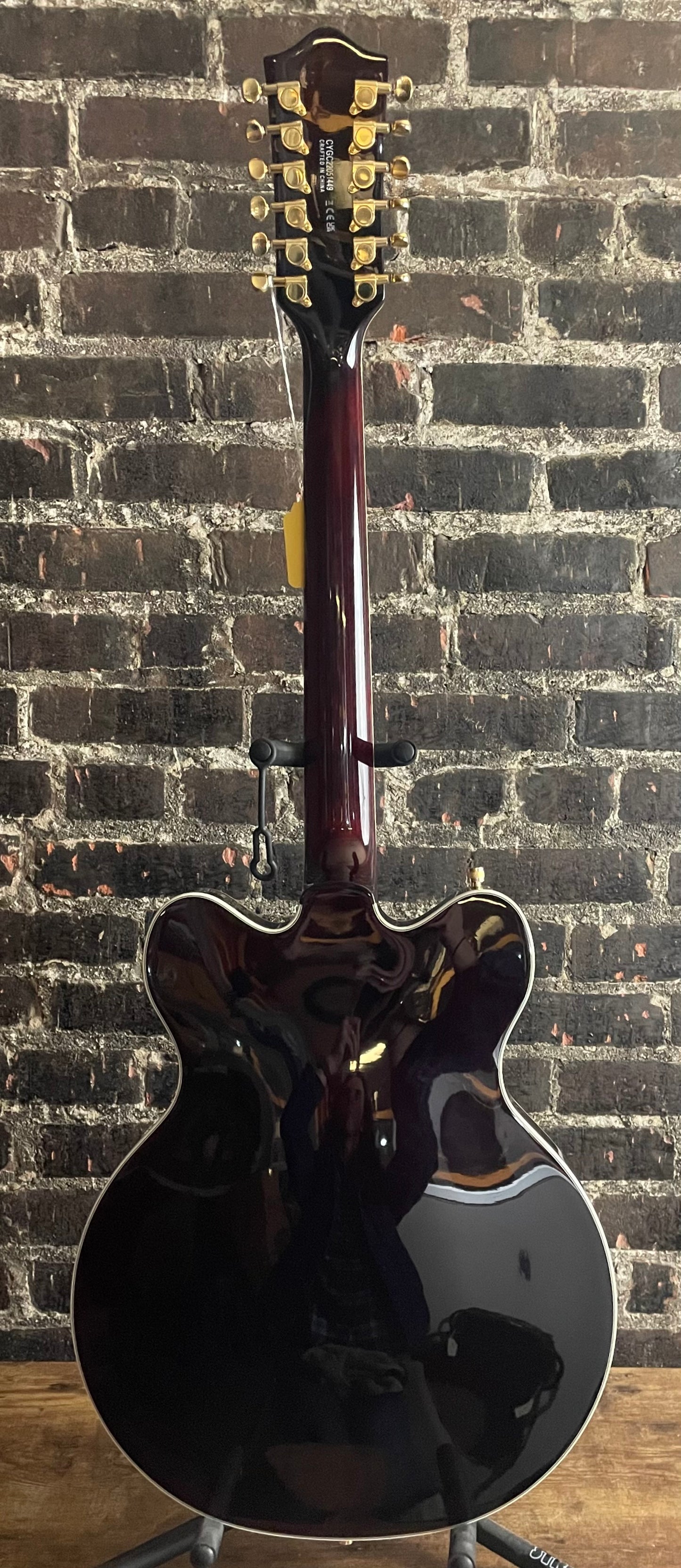 2022 Gretsch G5422G-12 Electromatic Hollowbody 12-string - Walnut Stain (USED)