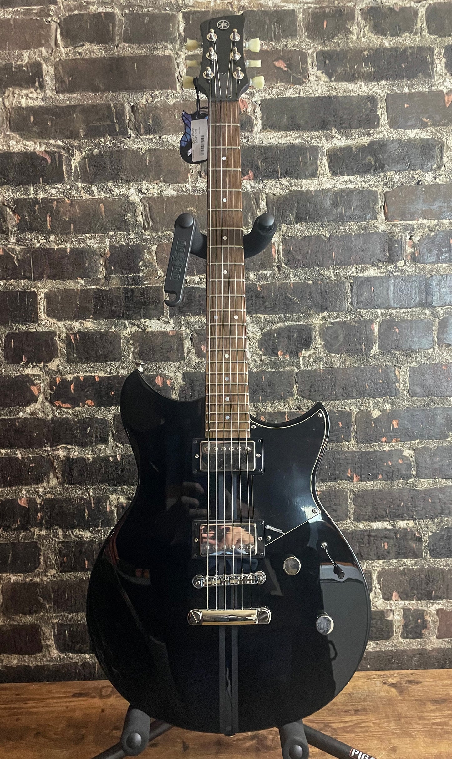 Yamaha Revstar Element RSE20 Electric Guitar - Black