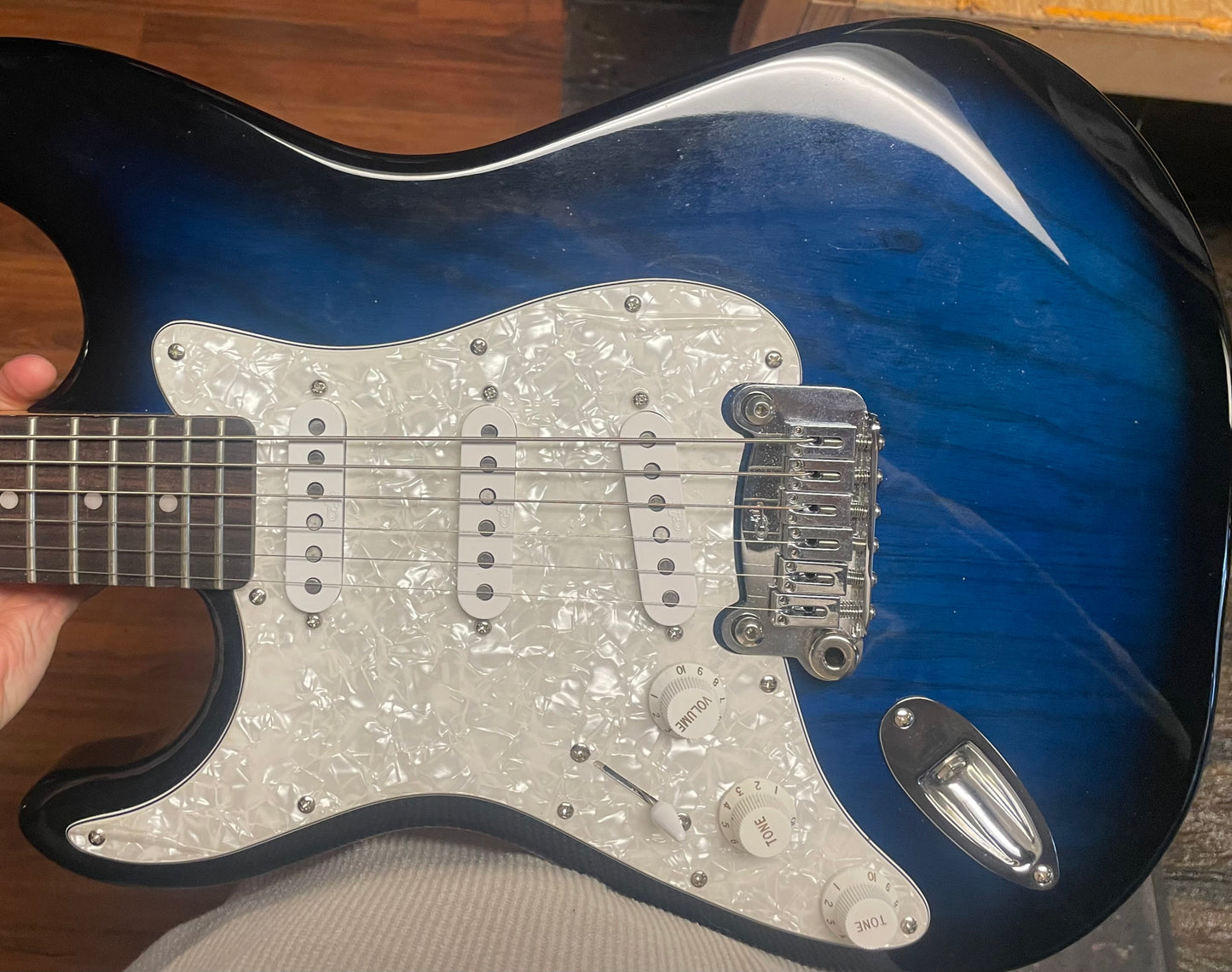 2015 Left Handed G&L Tribute Legacy- Electric Guitar Blue Burst (USED)