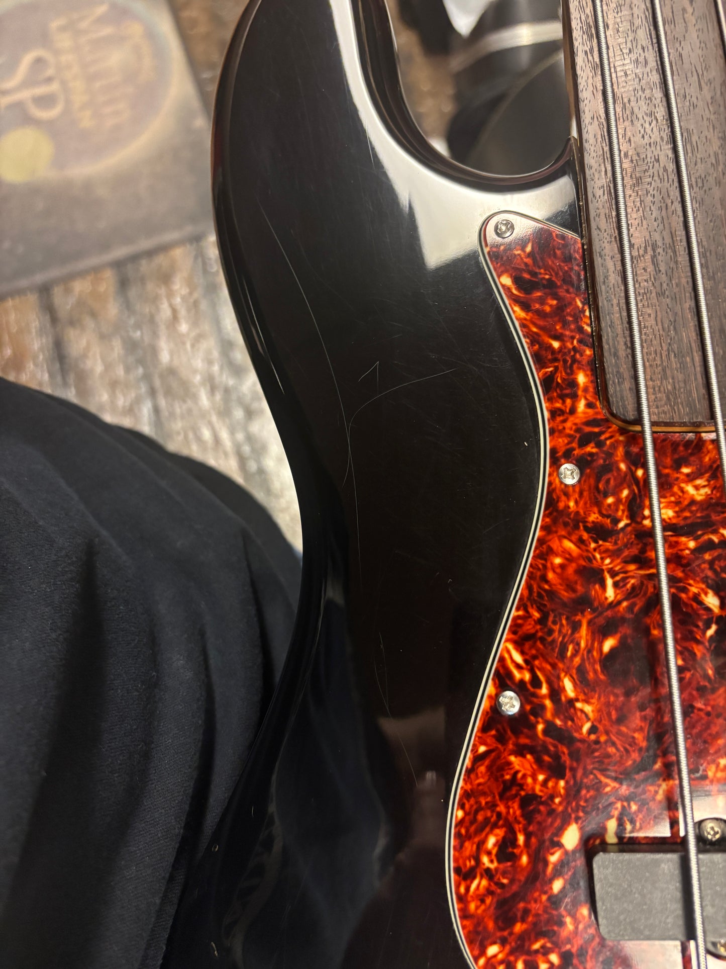 Fender Fretless Jazz Bass MIJ (USED)