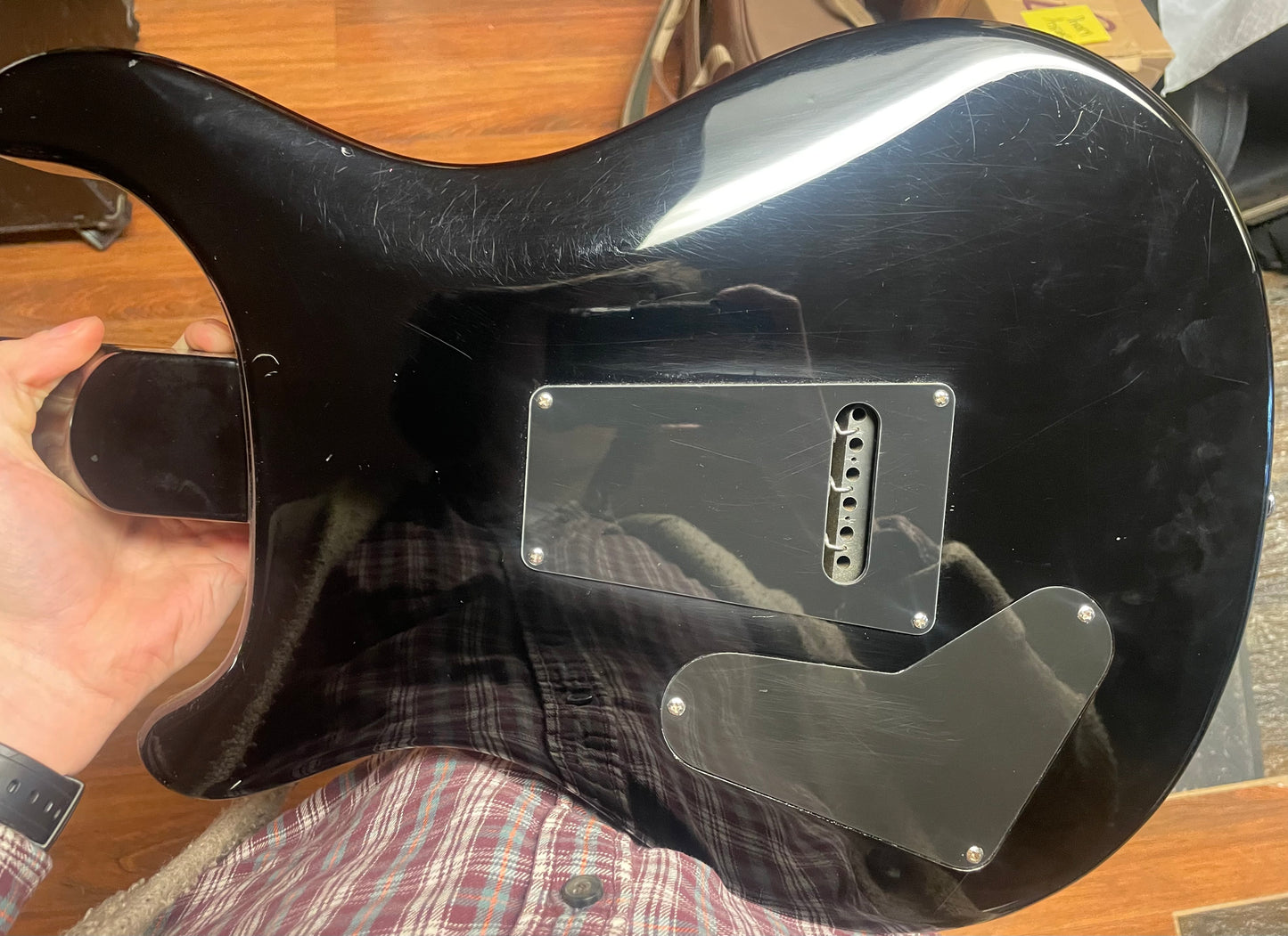 2000’s PRS SE Custom 24 w/ tremolo (USED)