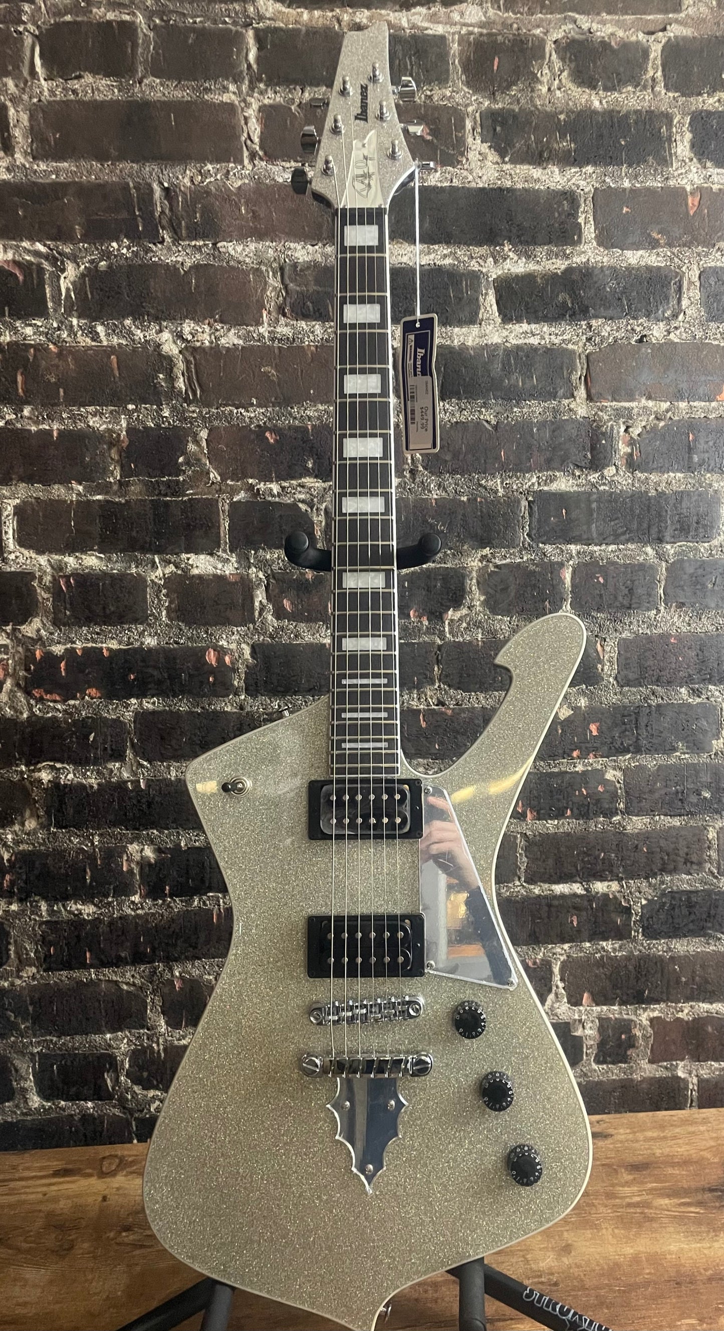 Ibanez PS60 Paul Stanley Signature Electric Guitar- Silver Sparkle
