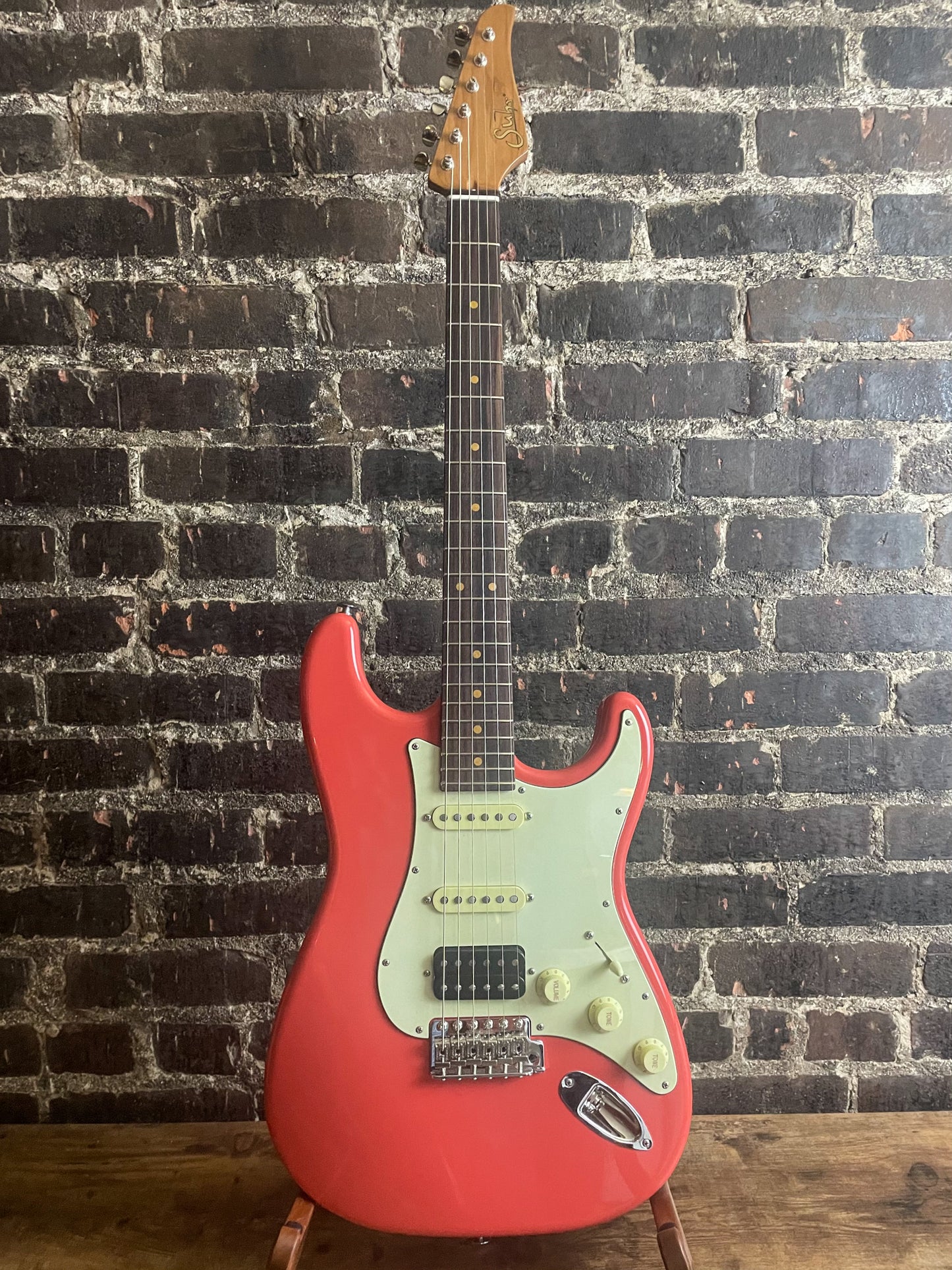 Suhr Classic S Antique-Fiesta Red (USED)