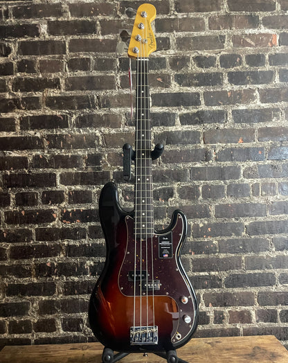 Fender American Professional II Precision Bass - 3-color Sunburst