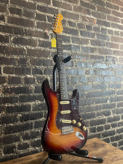 Fender 70th-Anniversary American Professional II Stratocaster Electric Guitar with Rosewood Fingerboard - Comet Burst