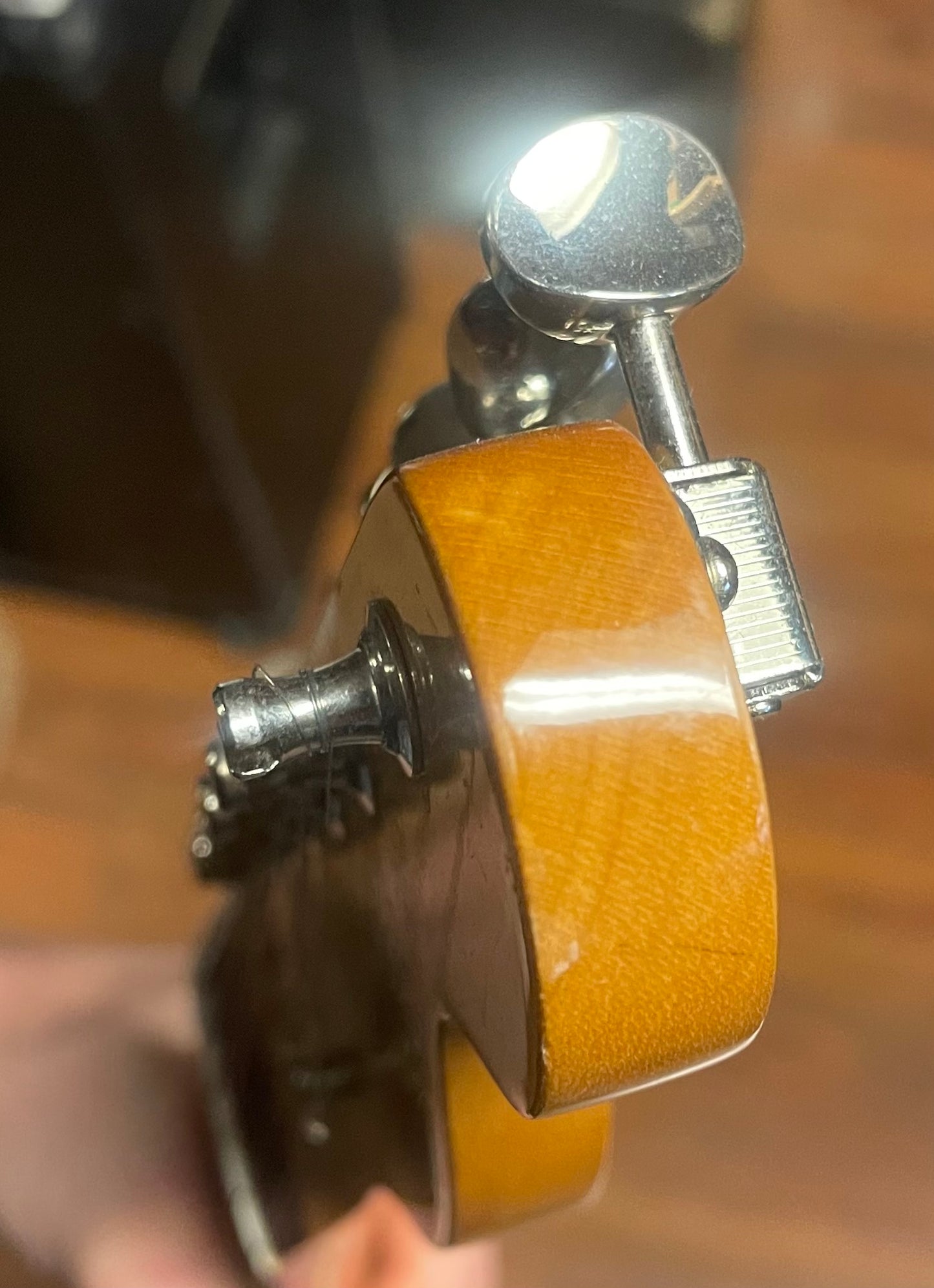2019 Fender Vintera '60s Telecaster Bigsby - 3-color Sunburst (USED)