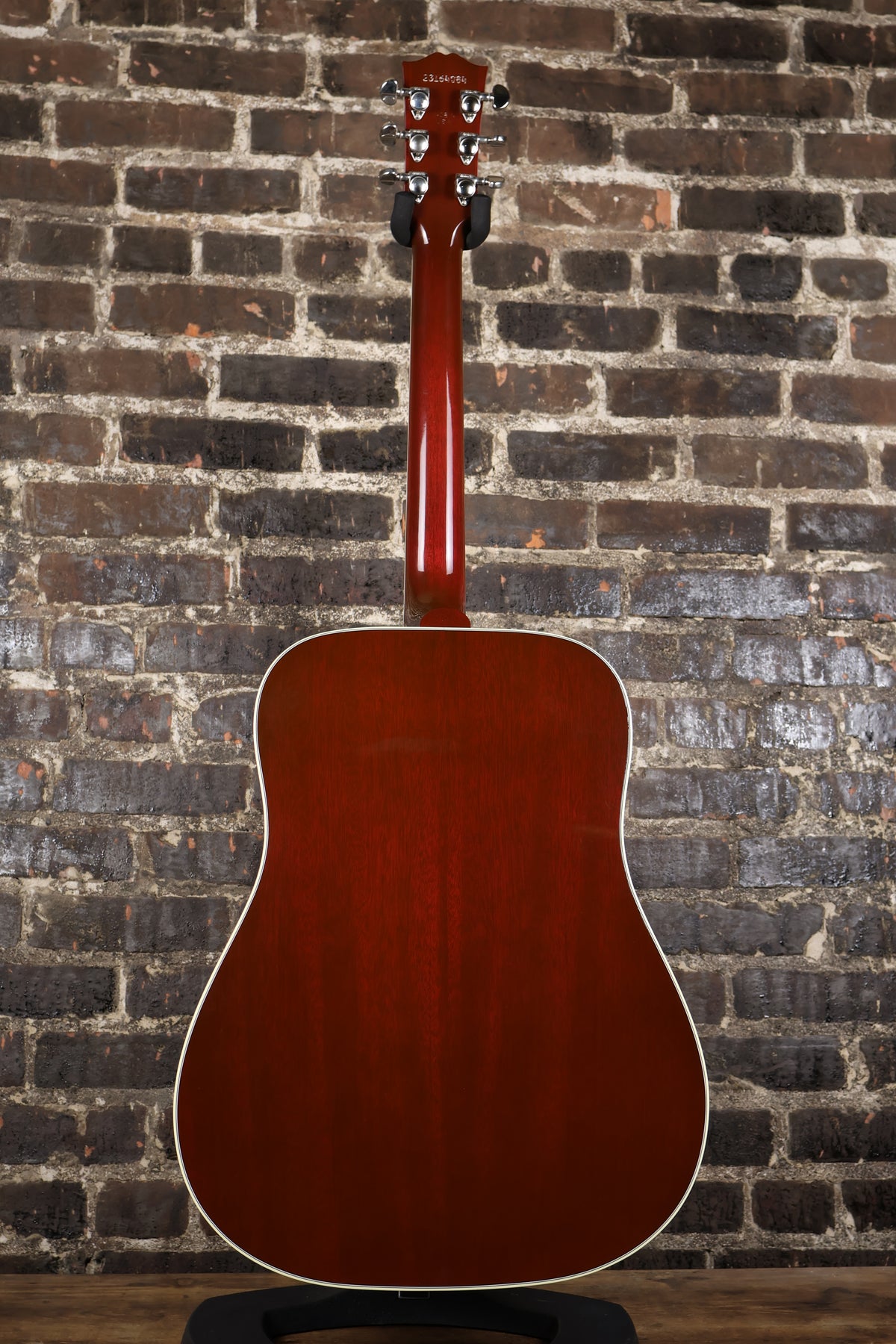 Gibson Hummingbird Standard, Wine Red, Exclusive