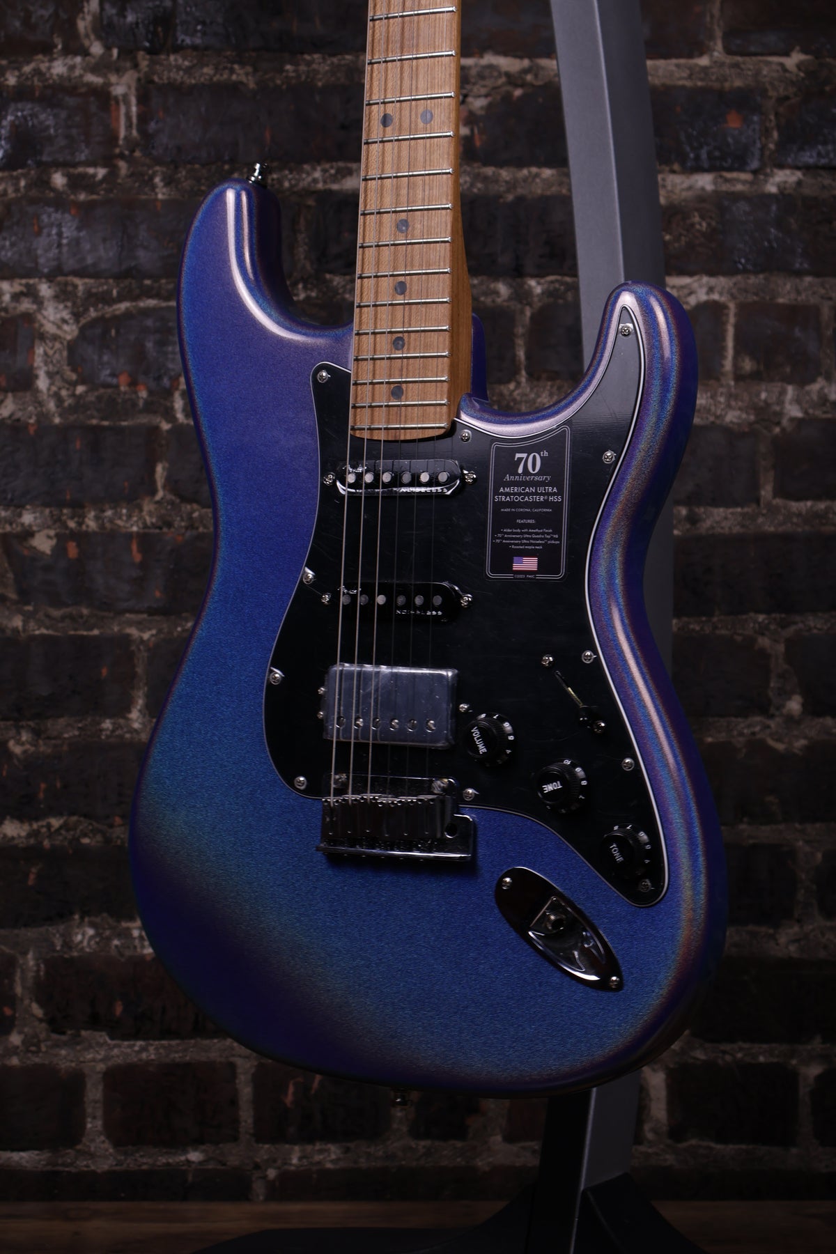 Fender 70th Anniversary Ultra Stratocaster® HSS, Maple Fingerboard, Amethyst (B-stock, W/ warranty)