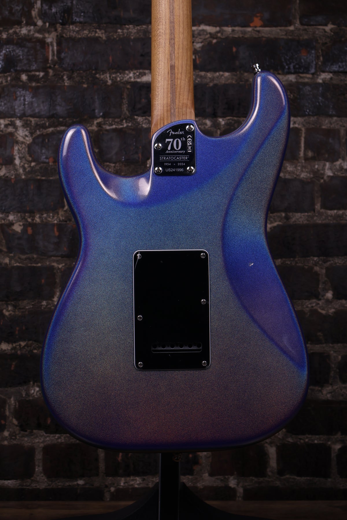 Fender 70th Anniversary Ultra Stratocaster® HSS, Maple Fingerboard, Amethyst (B-stock, W/ warranty)