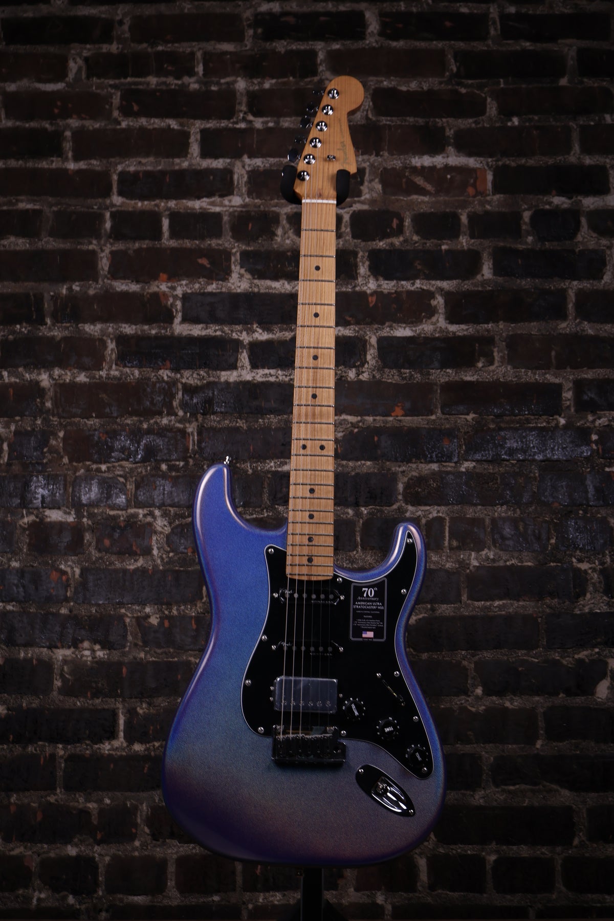Fender 70th Anniversary Ultra Stratocaster® HSS, Maple Fingerboard, Amethyst (B-stock, W/ warranty)