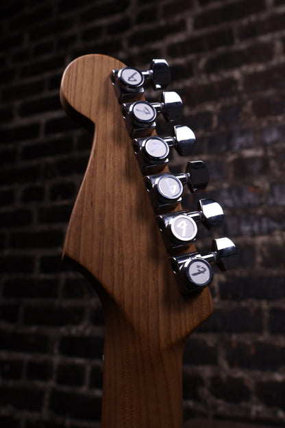 Fender 70th Anniversary Ultra Stratocaster® HSS, Maple Fingerboard, Amethyst (B-stock, W/ warranty)