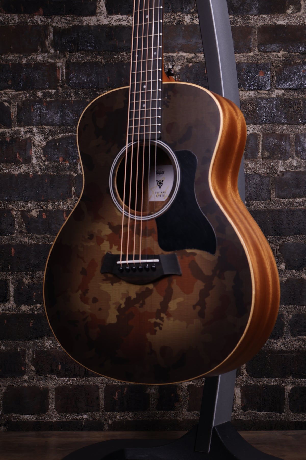 Taylor Guitars 4 Vets GS Mini Special Edition Acoustic Guitar - Desert Camo