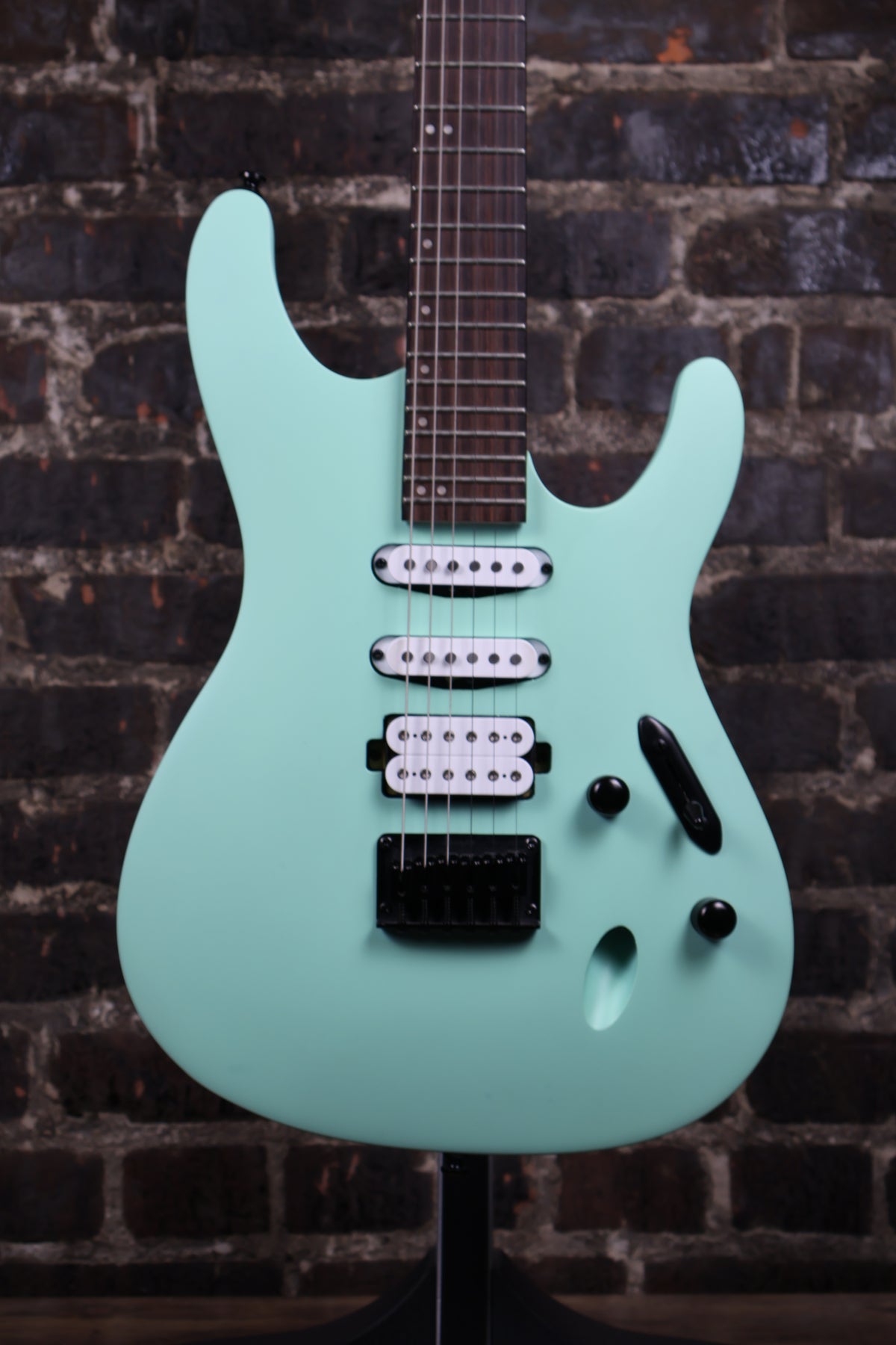 IBANEZ S561SFM Ibanez Standard S561 Electric Guitar - Sea Foam Green MatteSolidbody Electric Guitar with Meranti Body, Maple Neck, Rosewood Fretboard, 2 Single-coil Pickups, and 1 Humbucker - Sea Foam Green Matte