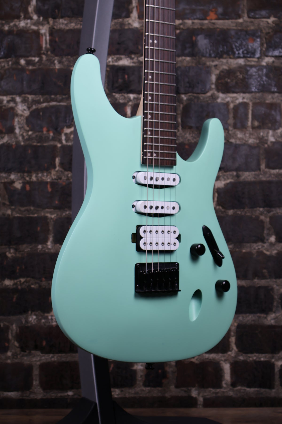 IBANEZ S561SFM Ibanez Standard S561 Electric Guitar - Sea Foam Green MatteSolidbody Electric Guitar with Meranti Body, Maple Neck, Rosewood Fretboard, 2 Single-coil Pickups, and 1 Humbucker - Sea Foam Green Matte