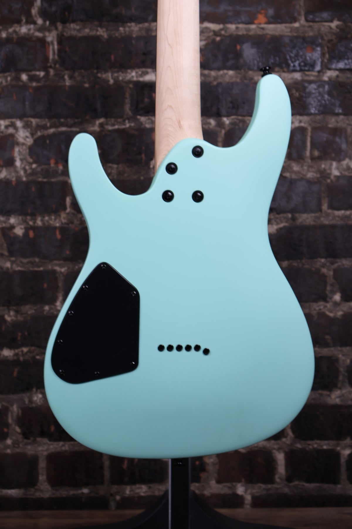 IBANEZ S561SFM Ibanez Standard S561 Electric Guitar - Sea Foam Green MatteSolidbody Electric Guitar with Meranti Body, Maple Neck, Rosewood Fretboard, 2 Single-coil Pickups, and 1 Humbucker - Sea Foam Green Matte