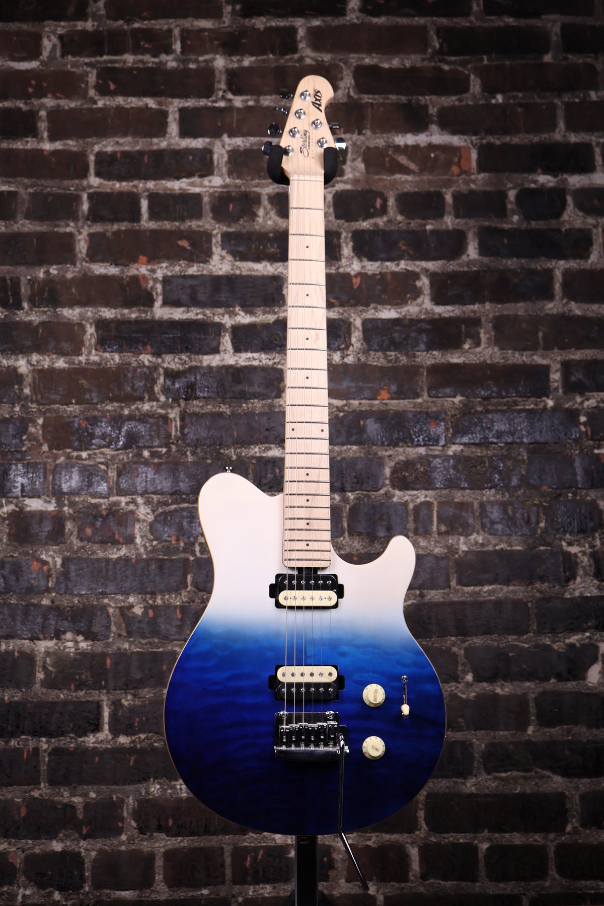 STERLING AX3QMSPBM1 Sterling By Music Man Axis Quilted Maple Electric Guitar - Spectrum Blue