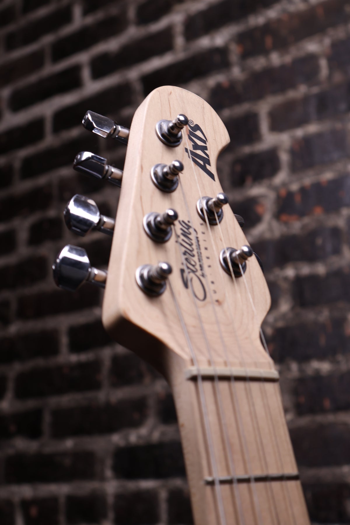 STERLING AX3QMSPBM1 Sterling By Music Man Axis Quilted Maple Electric Guitar - Spectrum Blue