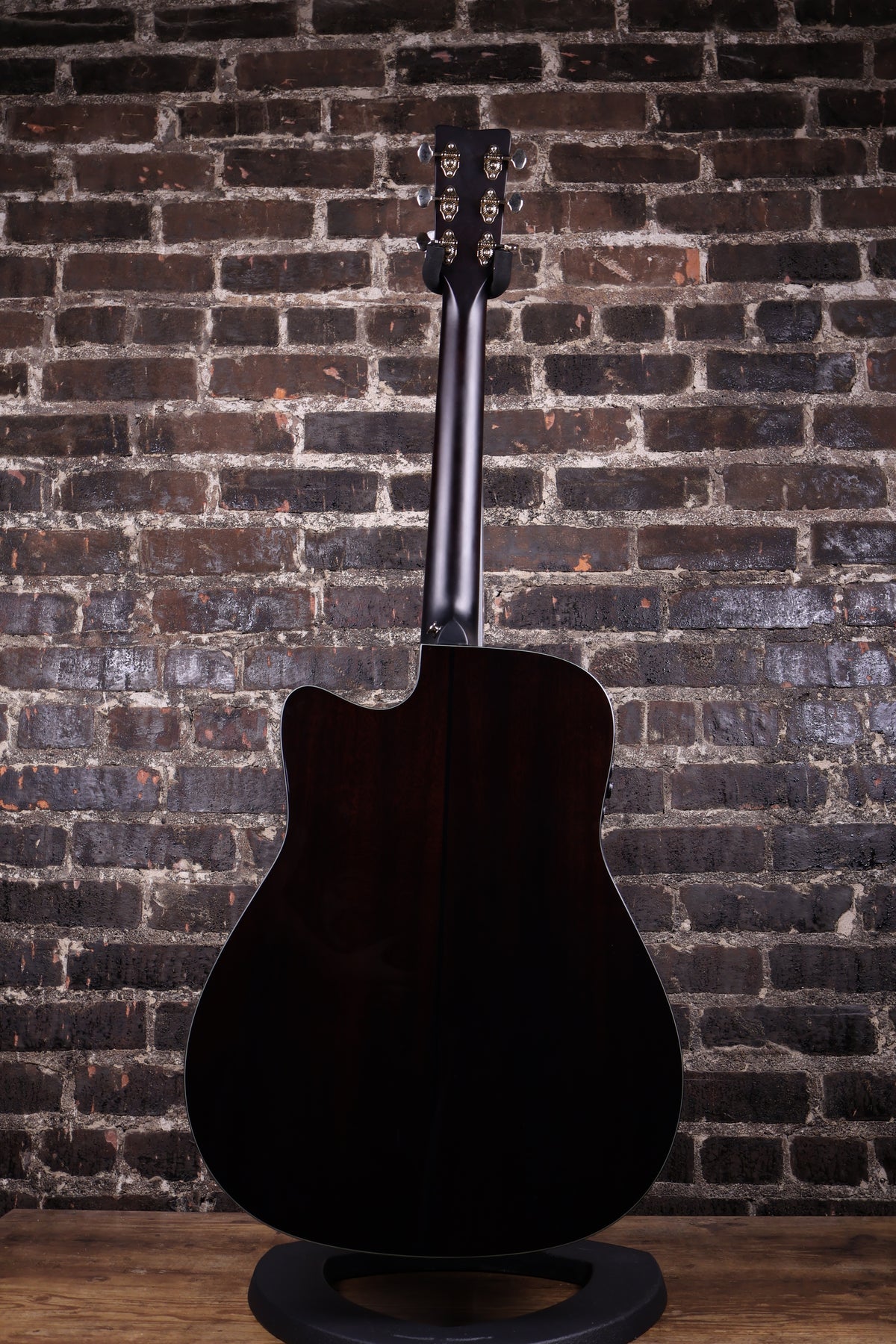 Yamaha TAG3 C TransAcoustic Dreadnought Cutaway Acoustic-Electric Guitar Sand Burst