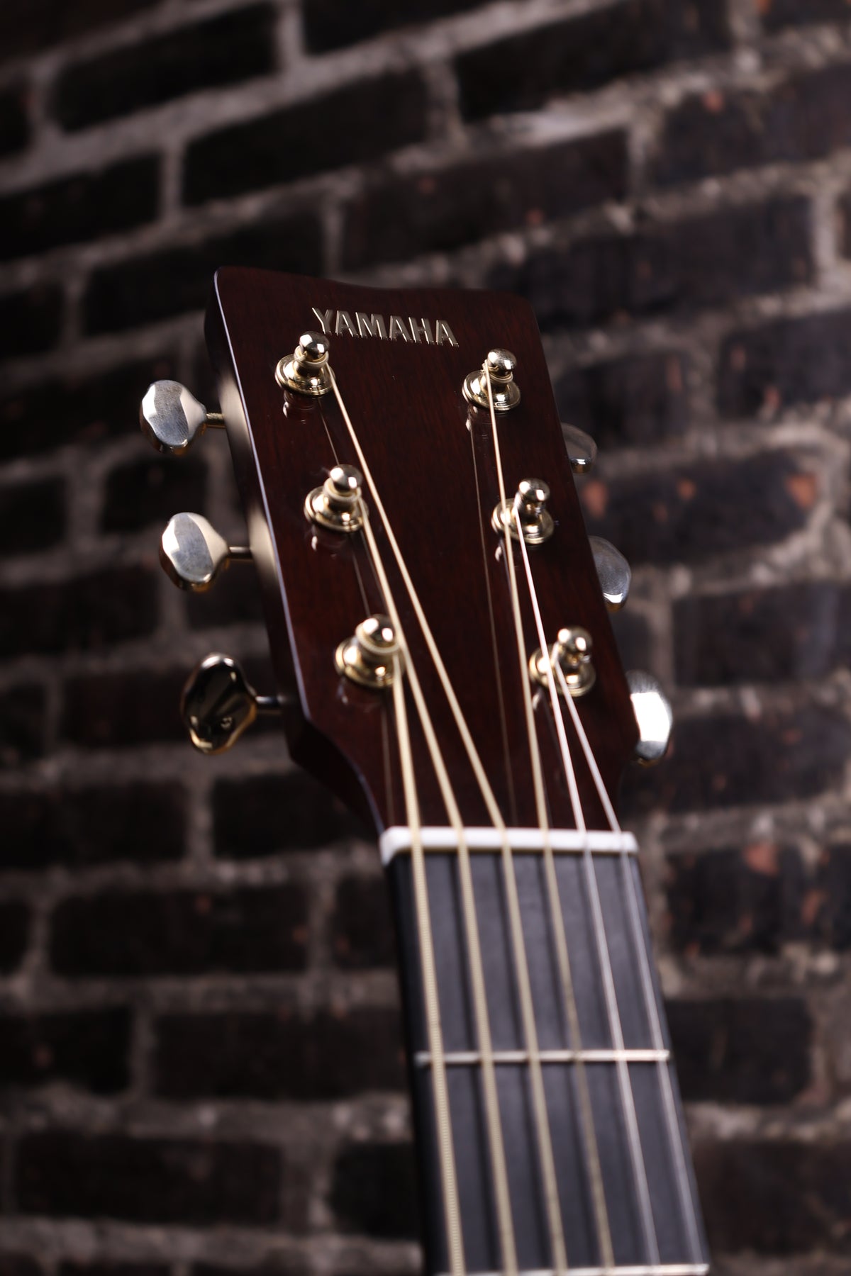 Yamaha TAG3 C TransAcoustic Dreadnought Cutaway Acoustic-Electric Guitar Sand Burst