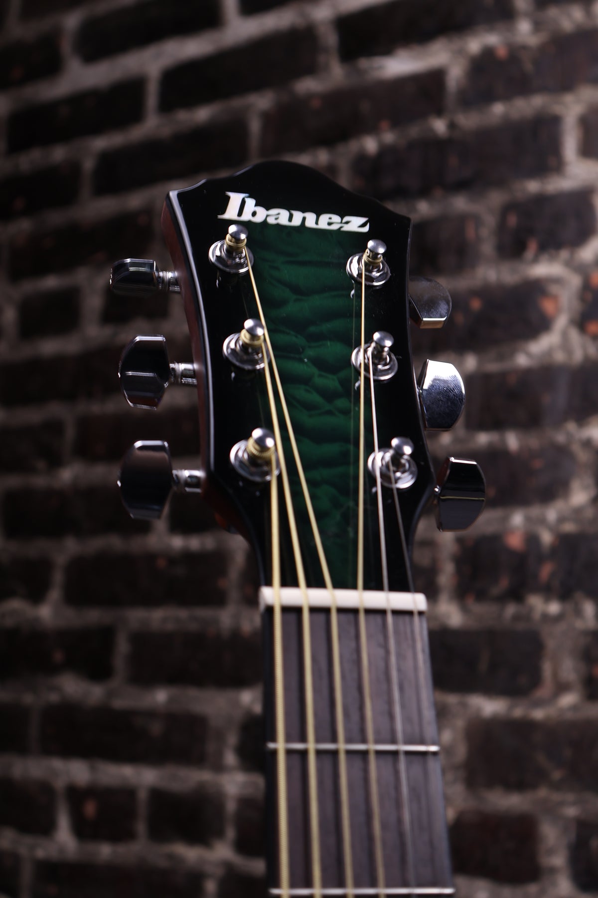 Ibanez AEWC16QA Auditorium Acoustic-Electric Guitar - Transparent Emerald Burst