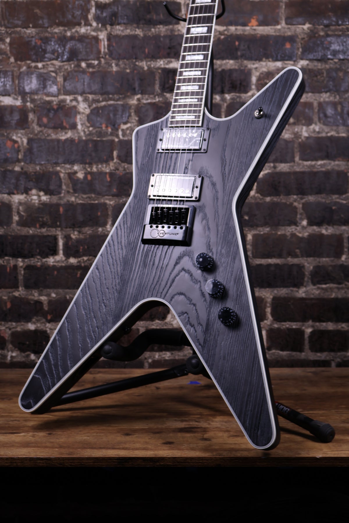 Dean Custom Run #16 ML Electric Guitar Sandblasted Grey (USED)