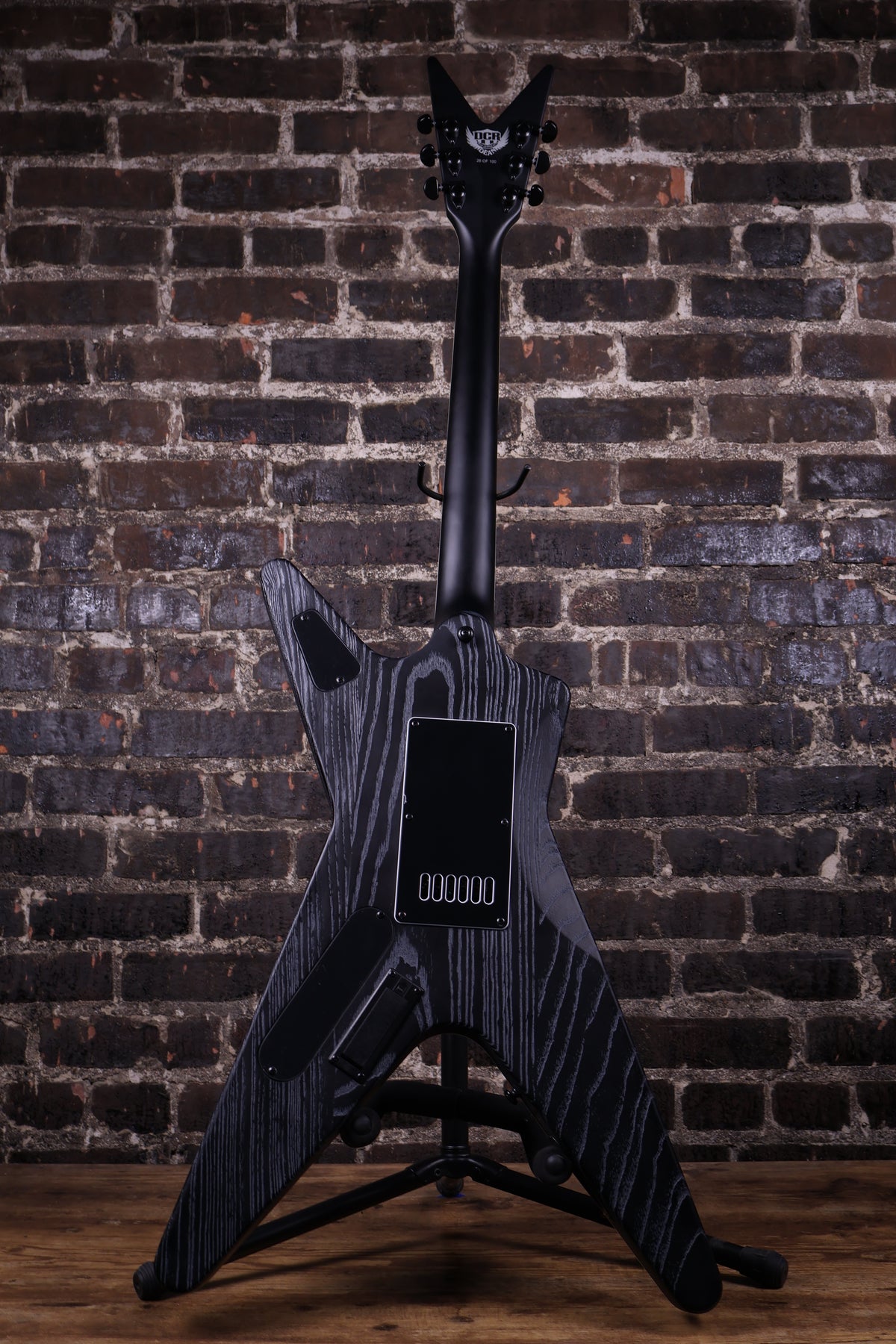 Dean Custom Run #16 ML Electric Guitar Sandblasted Grey (USED)