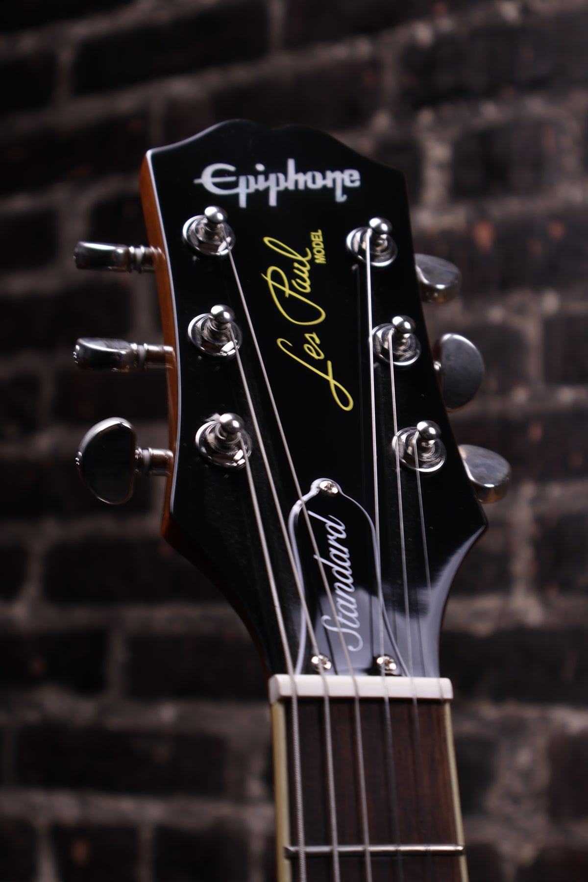 EPIPHONE EIGLP6FUNH1 Epiphone Les Paul Standard '60s Electric Guitar - Cardinal Red