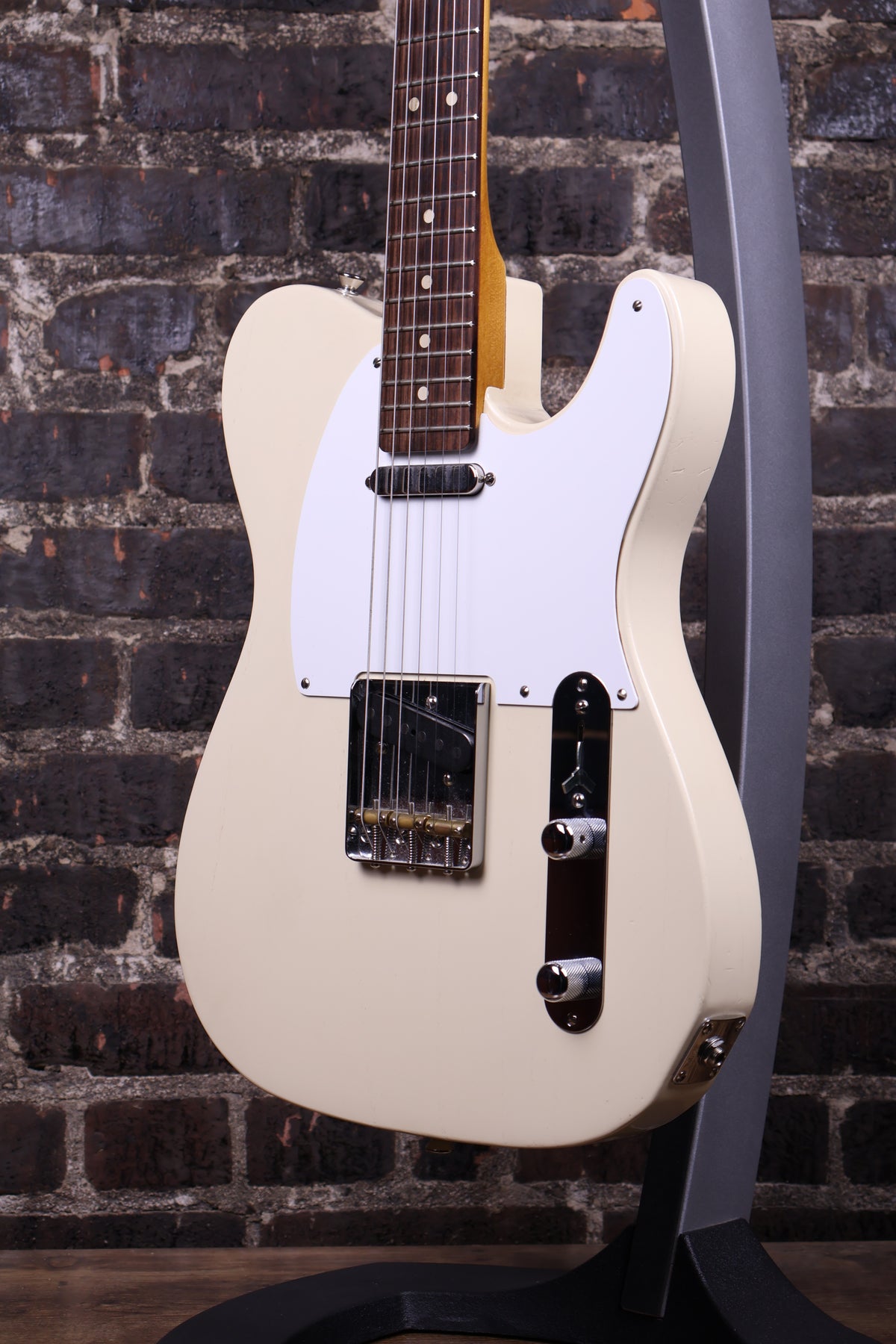 Hearthstone VTC VTC Electric Guitar One Piece Ash Body Compound Maple Neck (USED)