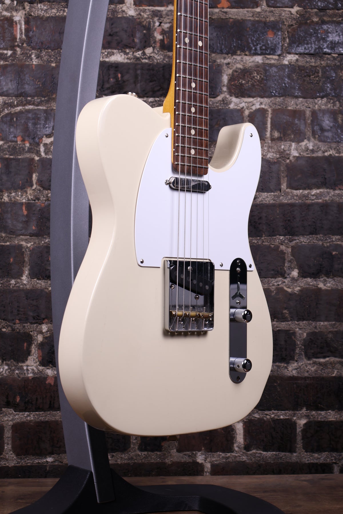 Hearthstone VTC VTC Electric Guitar One Piece Ash Body Compound Maple Neck (USED)