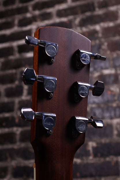 Larrivee O-01 Parlor Sized Acoustic Guitar (USED)