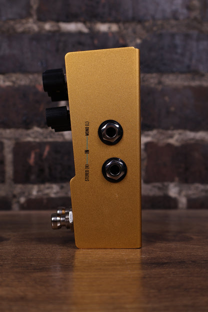Walrus Audio Mako Series ACS1 Amp + Cab Simulator MKII Pedal - Gold (USED)