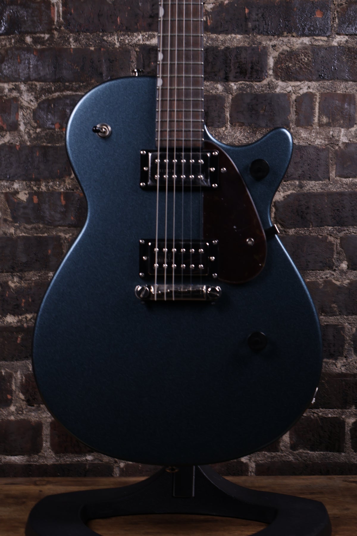 GRETSCH 2805400568 G2210 Streamliner™ Junior Jet™ Club, Laurel Fingerboard, Gunmetal