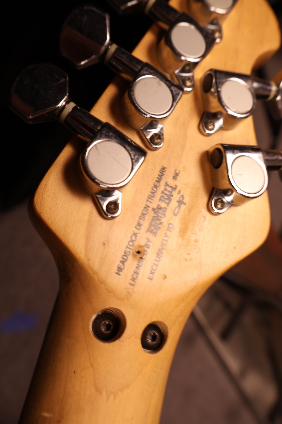 OLP MM1 GOLD Solid Body Electric Guitar (USED)