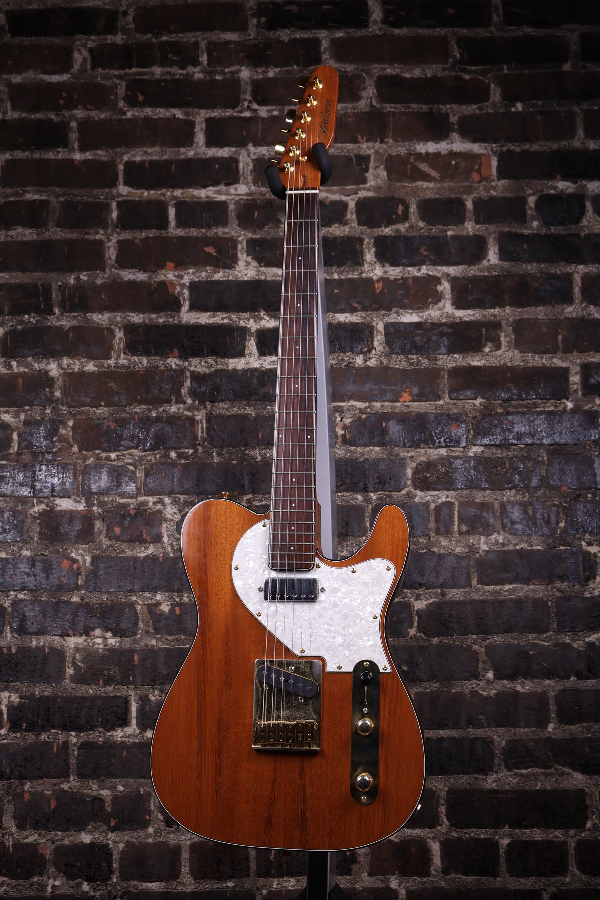 WALLACE TSCHAM Electric Guitar (USED)