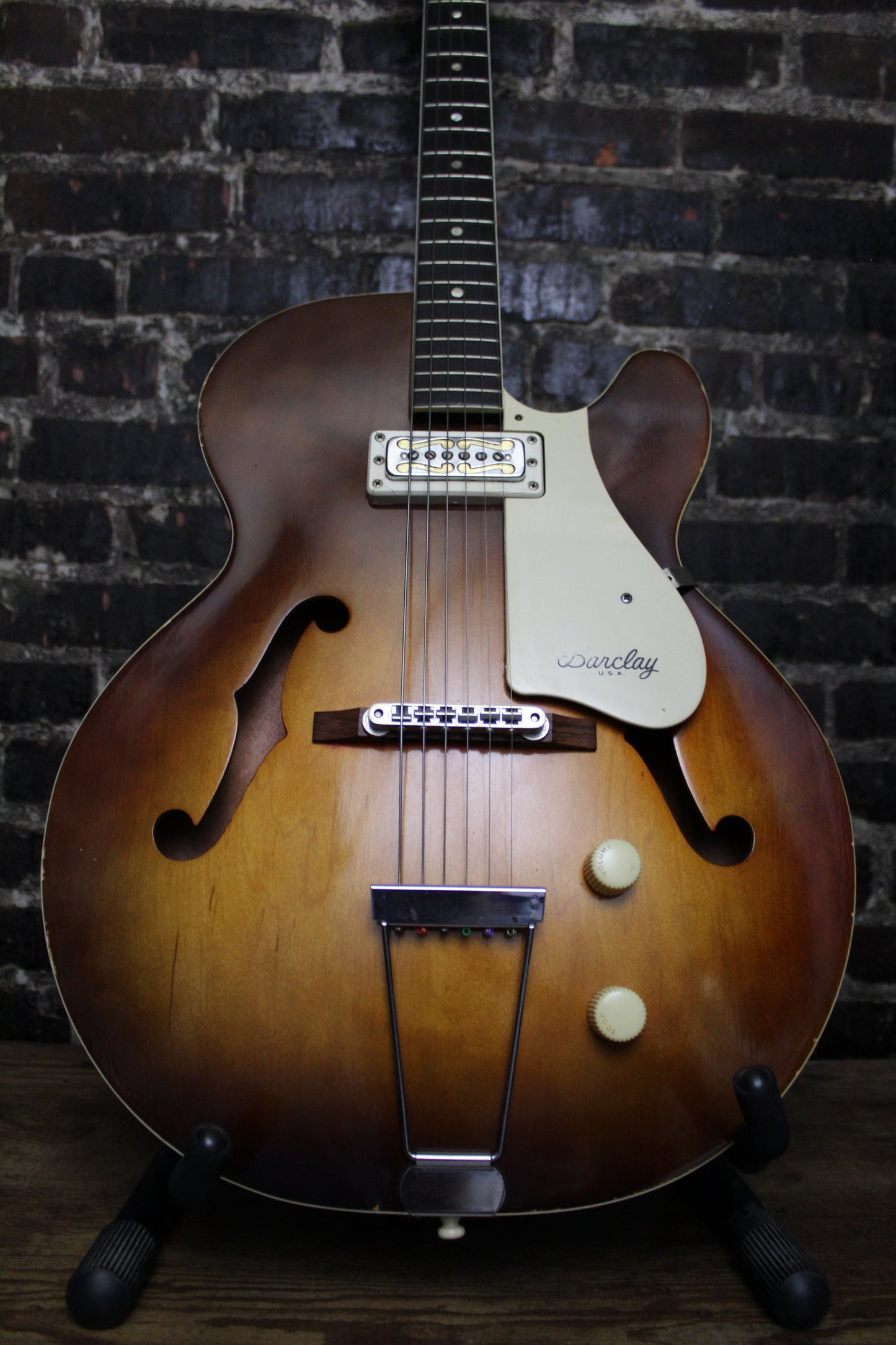 Barclay Hollowbody (USED - 1967)