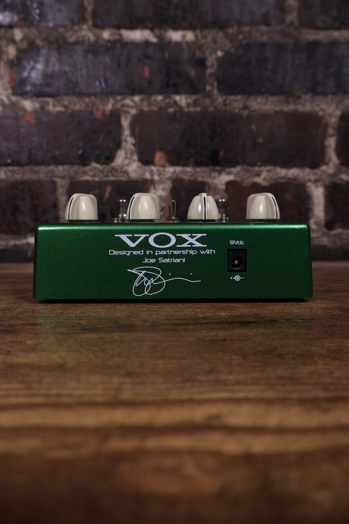 VOX JS-DL Joe Satriani & VOX Time Machine Delay Pedal (USED) 2009-2010