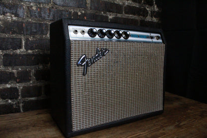 1977 Fender Vibro Champ
