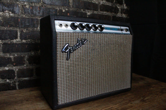 1977 Fender Vibro Champ