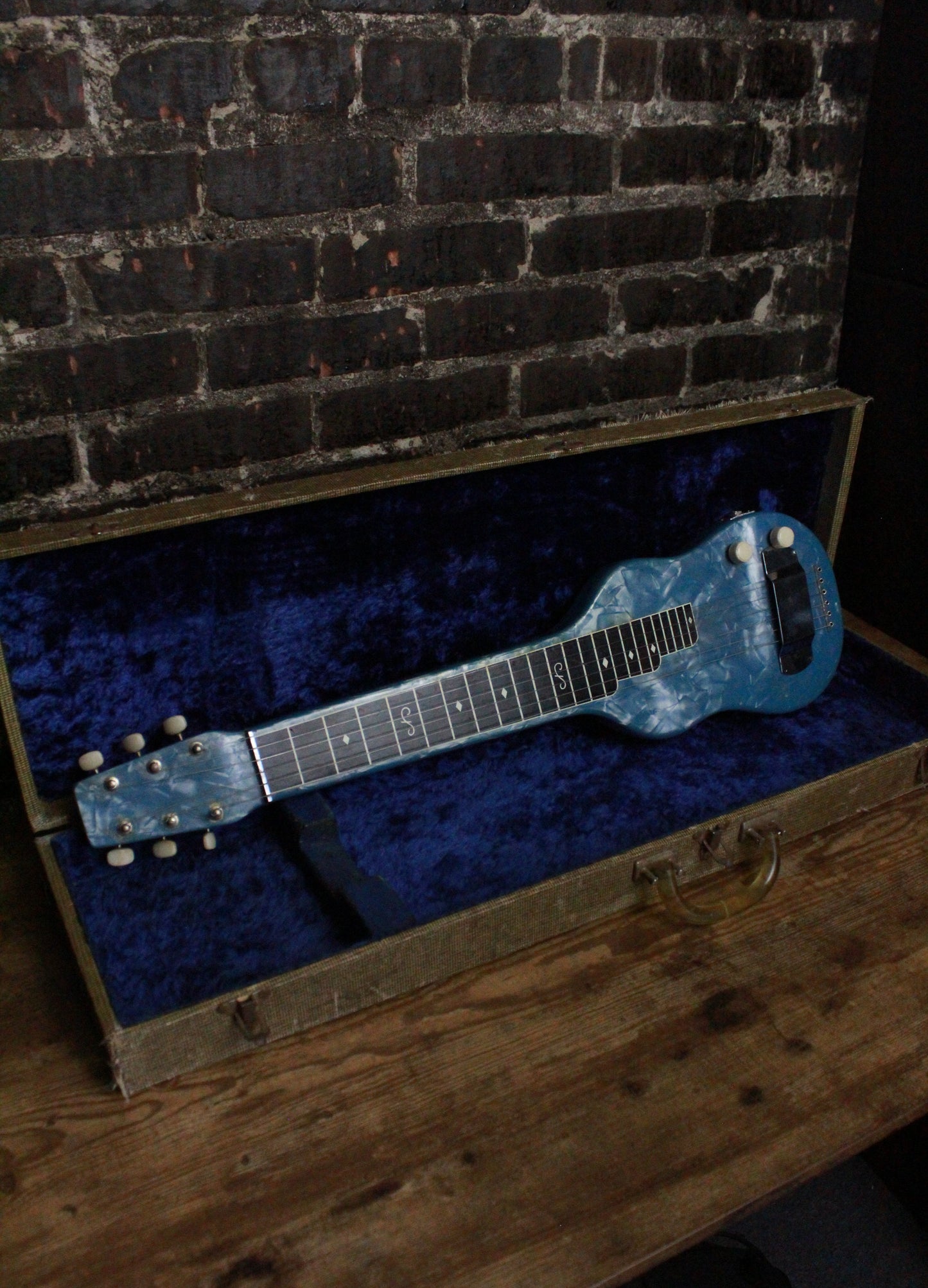 Magnatone Lap Steel (Early 1950s)