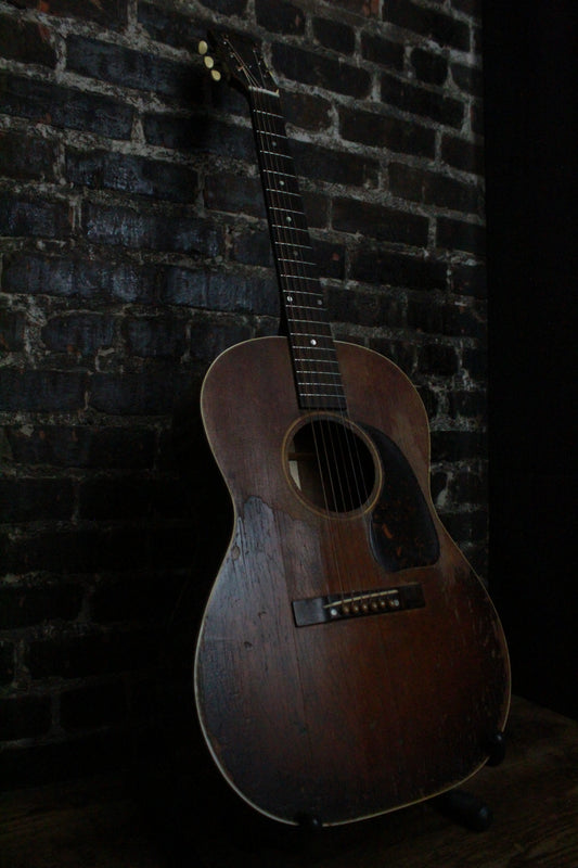 1940's Gibson LG-2