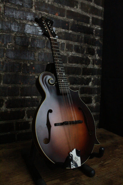 Loar LM310F